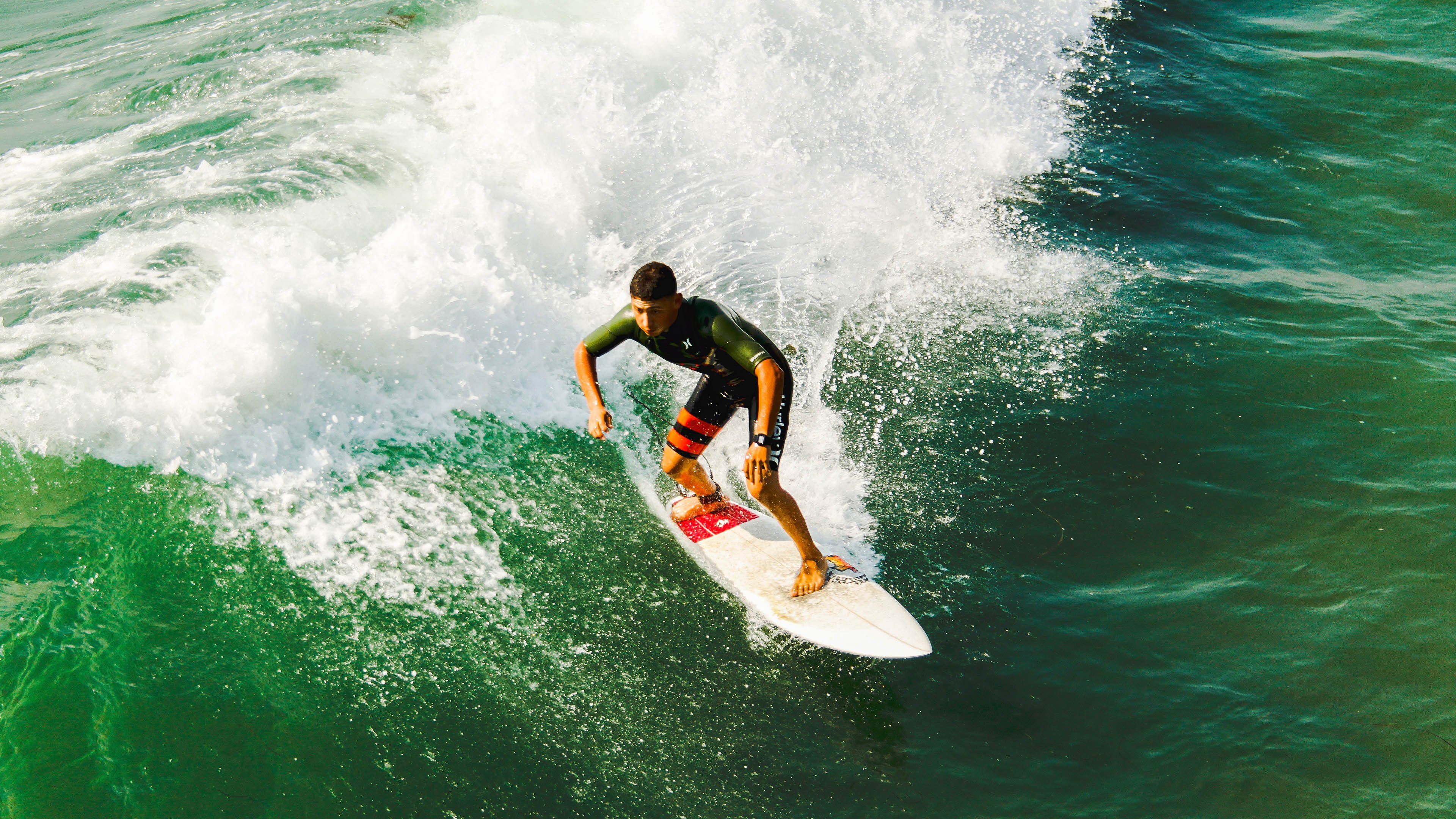 九游app下载中心-体育新闻中心发布青少年运动发展报告，青少年运动现状